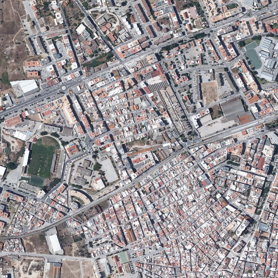 Aerial view of the surrounding area, about one kilometre across