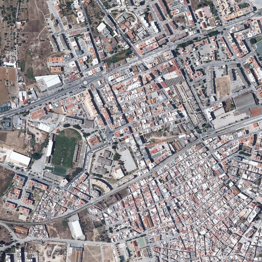 Aerial view of the surrounding area, about one kilometre across